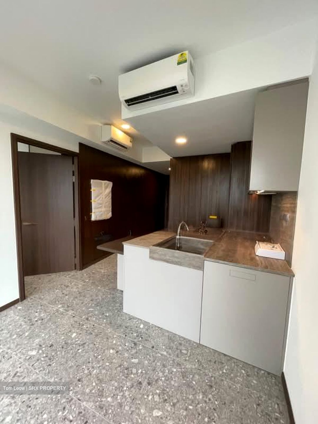 One Pearl Bank (D3), Apartment #566083941